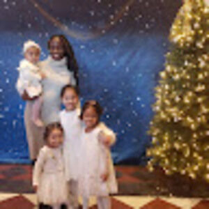 Meet your Posher, Danielle